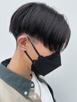 ヒュイル バイ ニアウ(Hwyl by Niau)&nbsp;メンズマッシュセンターパートメンズカットニュアンスパーマ