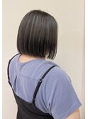 イルミナハイライトグレージュボブ