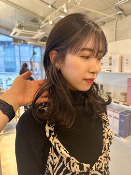 ローウェ 表参道(Louwe) フェイスフレーミングカラー