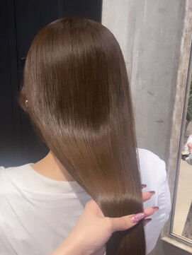 ブリッツバイレボ 船橋(BLITZ by REVO) ☆ ブリーチなし beige ☆【船橋/船橋駅】