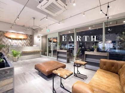 アース オーセンティック 三鷹店(EARTH Authentic)の写真