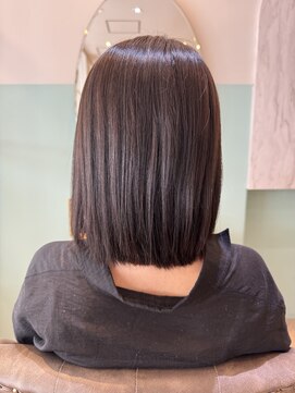 アンフィ 矢向(Anphi) 7-3 伸ばしかけボブ