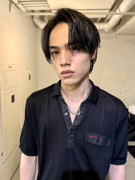 ファルベ(Farbe) スパイキーショート ブルーブラック フェザーパーマサーフカール