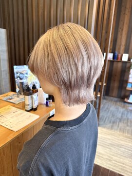 ブランシェ 小牧店(BRANCHE) ショートウルフ×ホワイトベージュカラー〔西尾〕