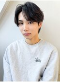 爽やか◎フェザーパーマのアップバングショート