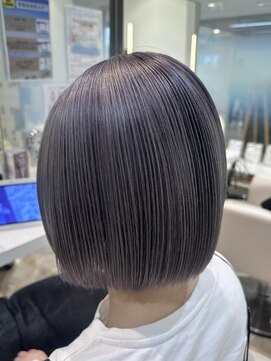 ケンジ 平塚 アネッタ(KENJE annetta) ★ミニボブ×パープルシルバー