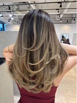 メリー オオサカ(Merly Osaka) バレイヤージュ