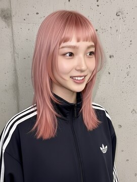 ドロシー(dorothy) ハイトーンピンク　ハッシュカット　レイヤーカット