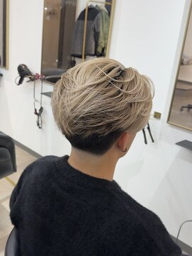 ファミリア 新宿(familiar) 欧風バレイヤージュ