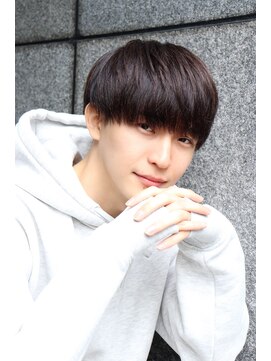 ルーシー 川越(LUCEY) センターパートフェザーパーマシャドウパーマメンズパーマ