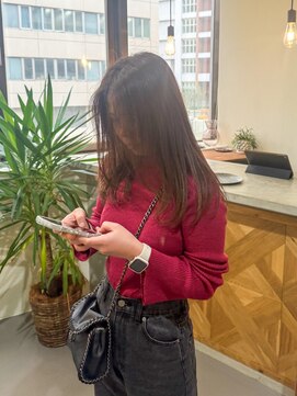 クリック(Click) 黒髪/クラゲヘアー/オリーブグレー/小顔/ココアベージュ/小倉