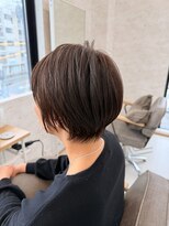 プラスイズム ヴェレン(PLUSISM Velen) スッキリくびれショート