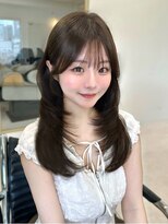 アイドットプラス 新宿(i.+SHINJUKU)&nbsp;【白神】ロングレイヤー/顔周りカット/暗めグレージュカラー