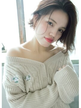 ニスタ バイ アヴァンツアート(nista by Avanzato) 【nista】スタイリッシュボブベージュニット