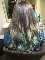 リアリス フレーゼ(Realis Fleuze)&nbsp;【Realis Fleuze】インナーカラー×グリーン