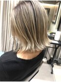 外国人風ロブ ハイライトバレイヤージュ グレージュエアタッチ