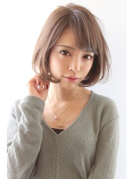 レウナ 外苑前(Reuna) 20代30代40代大人可愛いボブ　丸みが可愛いボブスタイル