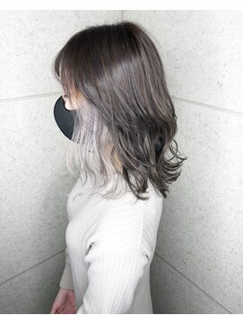 ファン(FUN.) インナーカラー×ラベンダーグレージュ