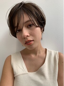 ローウェ 渋谷(Louwe) 小顔,ショート,小顔ボブ,透明感[渋谷/渋谷駅]