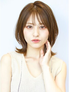 アフロート ルヴア(AFLOAT RUVUA) 20/30/40/50代◎耳掛けですっきり小顔効果★『くびれヘア』京佳