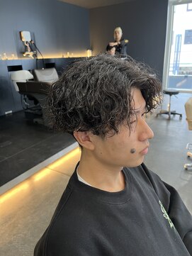 バース バイ ハピネス(BIRTH by happiness) 波巻きパーマ/波巻きツイストスパイラル/波巻きツイスパMIX