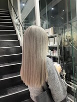 シェリ ヘアデザイン(CHERIE hair design)&nbsp;福岡 ブリーチ ベージュ グレージュ ダブルカラー ハイライト
