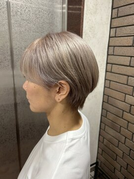 モラ 神楽坂(Mora) 丸みショート