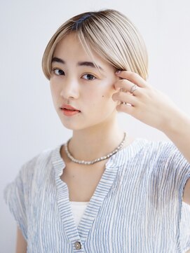 ソワー 甲斐店(SOWER) ハイトーン　ボブ　ベージュカラー