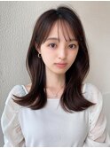 2wayバングでイメチェン!顔まわりレイヤーくびれヘアが人気