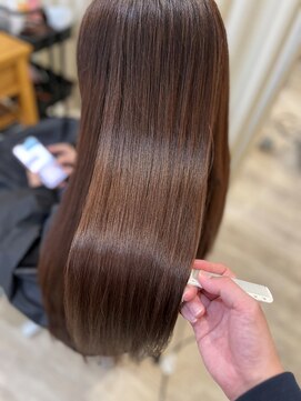 ミラ(MIRA) 引っかかり髪質改善ツヤロング