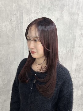 ディーボーイリタ 光の森(D-BOY Lita) レイヤーカット/ ボルドーカラー