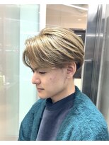 リベル(LIBER)&nbsp;センターパート/ミルクティーベージュ/ブリーチ/ダブルカラー