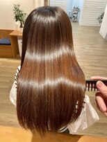 グリーンルームセカンド 結城店(GREEN ROOM. 2nd) 40代女性のくせ毛ストレート