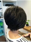 ダークカラーにショートのパーマ♪