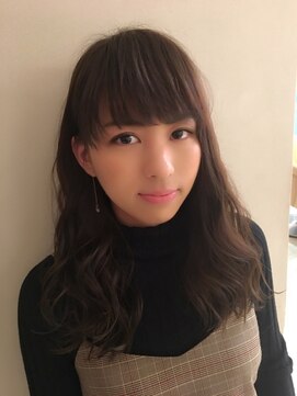 ロンド 銀座(Lond) 前髪パーマがおすすめヘアスタイル 担当本田