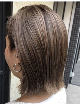 エイト 上野店(EIGHT ueno) EIGHT  UENO エイト　上野_ウガワ　ヘルシーベージュ