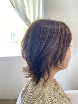 アンテナリンクス (ANTENA LINKS) 〔大人の余裕〕軽やかレイヤ-で若見えミディ