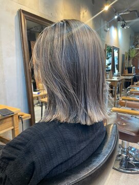 ソルトウォーター(SALT WATER) ホワイトカラー