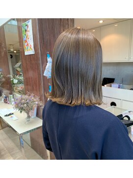 オブ ヘアー 自由が丘 ウエスト(Of HAIR WEST) アッシュベージュカラー/アッシュオリーブ/グレージュアッシュ