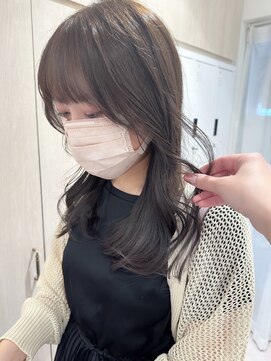 ナビバイケンジ(NaVI by KENJE) ブリーチなしグレージュ
