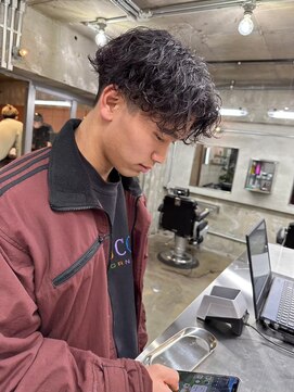 ロンドガルマン 名古屋(Lond GULLMAN) 【Lond GULLMANSEIYA】MEN'S HAIR/波巻きスパイラル