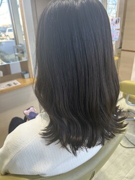 シュウ 安城店(Shu) ミディアム×オリーブグレージュカラー