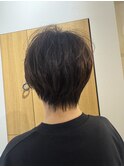 ふんわりくびれ大人ショートスタイル