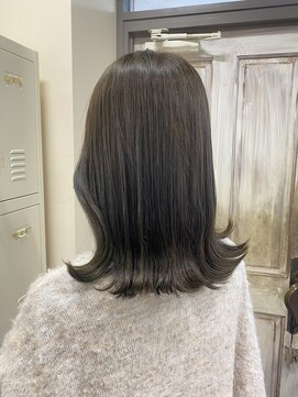 コトナ 越谷店 10代20代30代40代人気｜透明感｜オリーブグレージュ×ミディアム