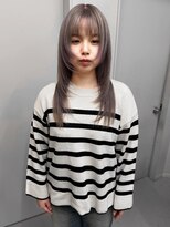 ヴァーディ オモテサンドウ(Vardy omotesando)&nbsp;silver/シルバー ハイトーンロング レイヤー 表参道ブリーチ