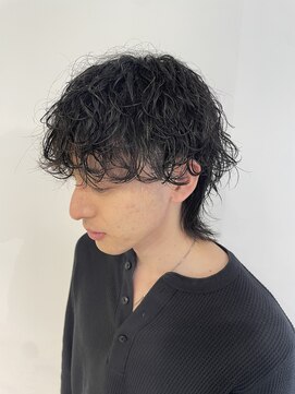 ニアウ 伊勢崎連取店(Niau) MEN’S HAIR/波巻きツイストスパイラル/リバースセンターパート