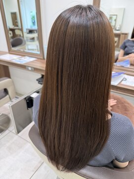 アッシュ 豊田店(Ash) 【艶ロング】夏を快適に縮毛矯正