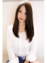 アイコニックナゴヤ(AIconic nagoya) HAIRLOGY　アッシュベージュナチュラルストレート　山守