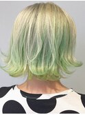 ホワイトブロンド×ライムグリーン