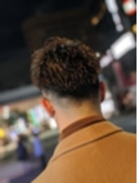 ヒロギンザ 新橋店(HIRO GINZA) ２ブロックフェードパーマスタイル